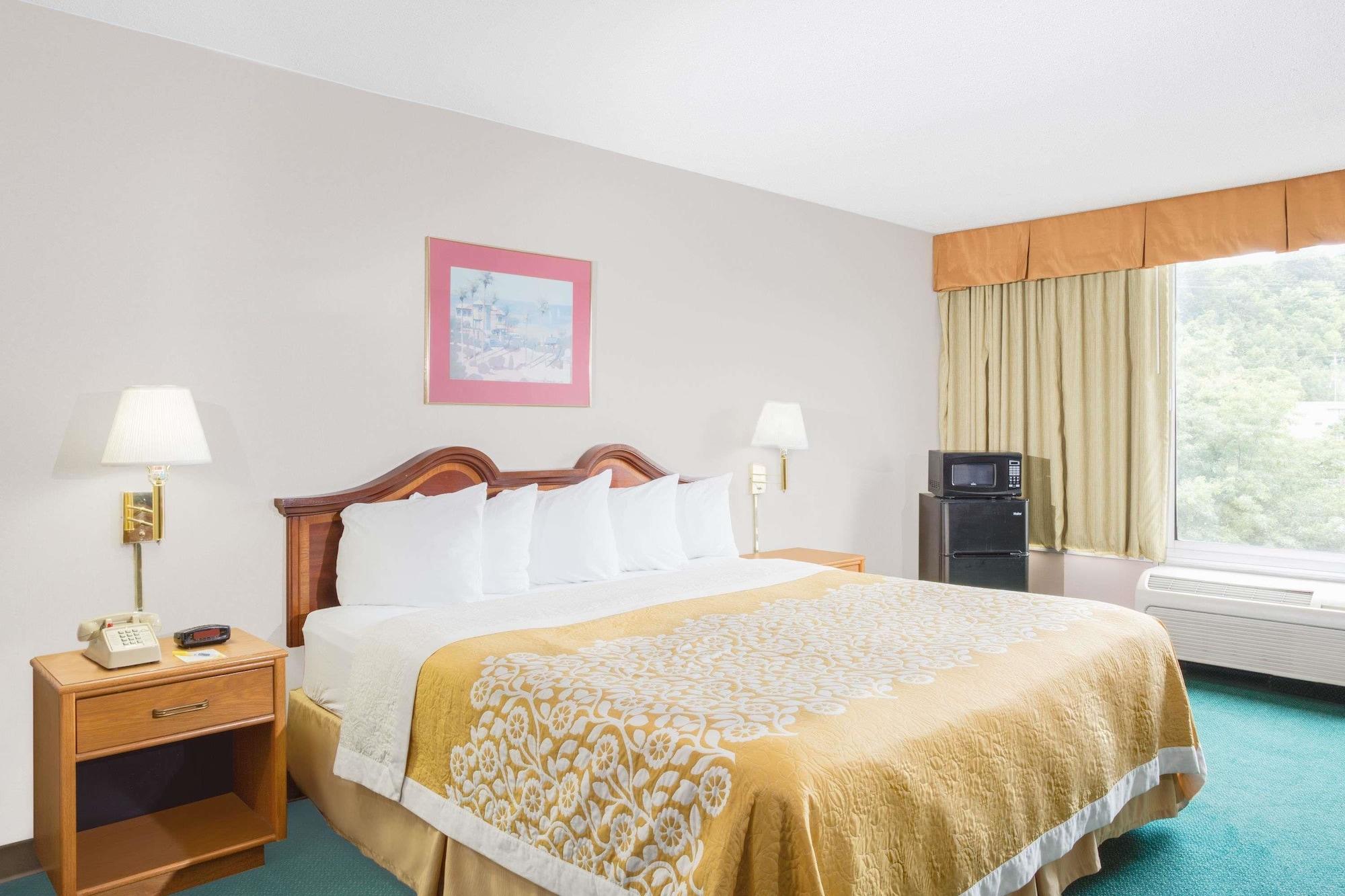 Days Inn By Wyndham Cambridge Eksteriør bilde